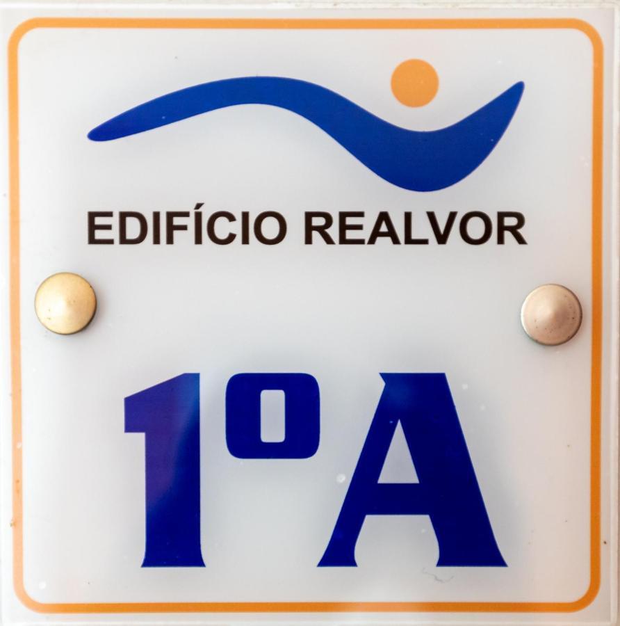 Two Bedroom Apartment With Rooftop Pool In Alvor Exterior foto